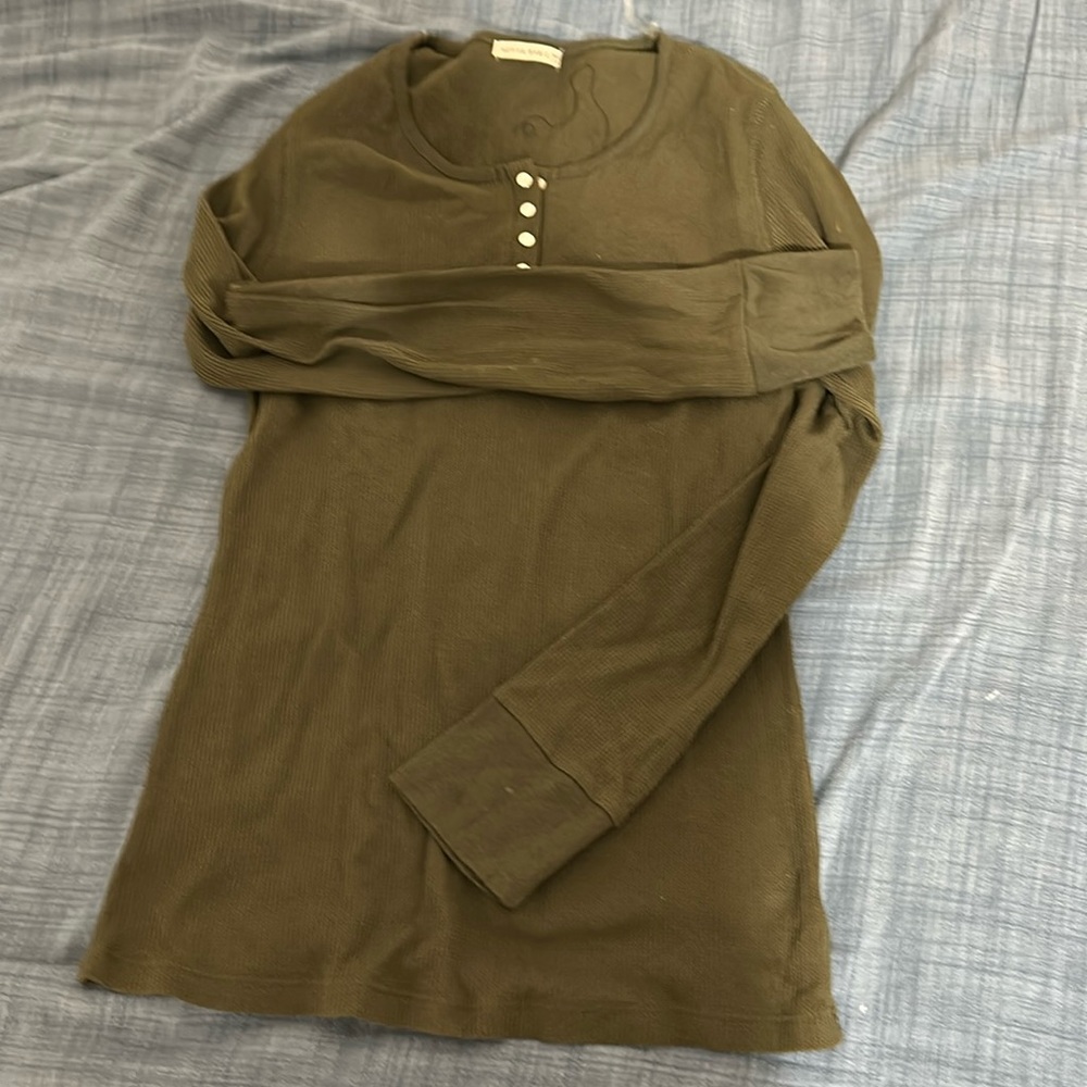 Green button shirt